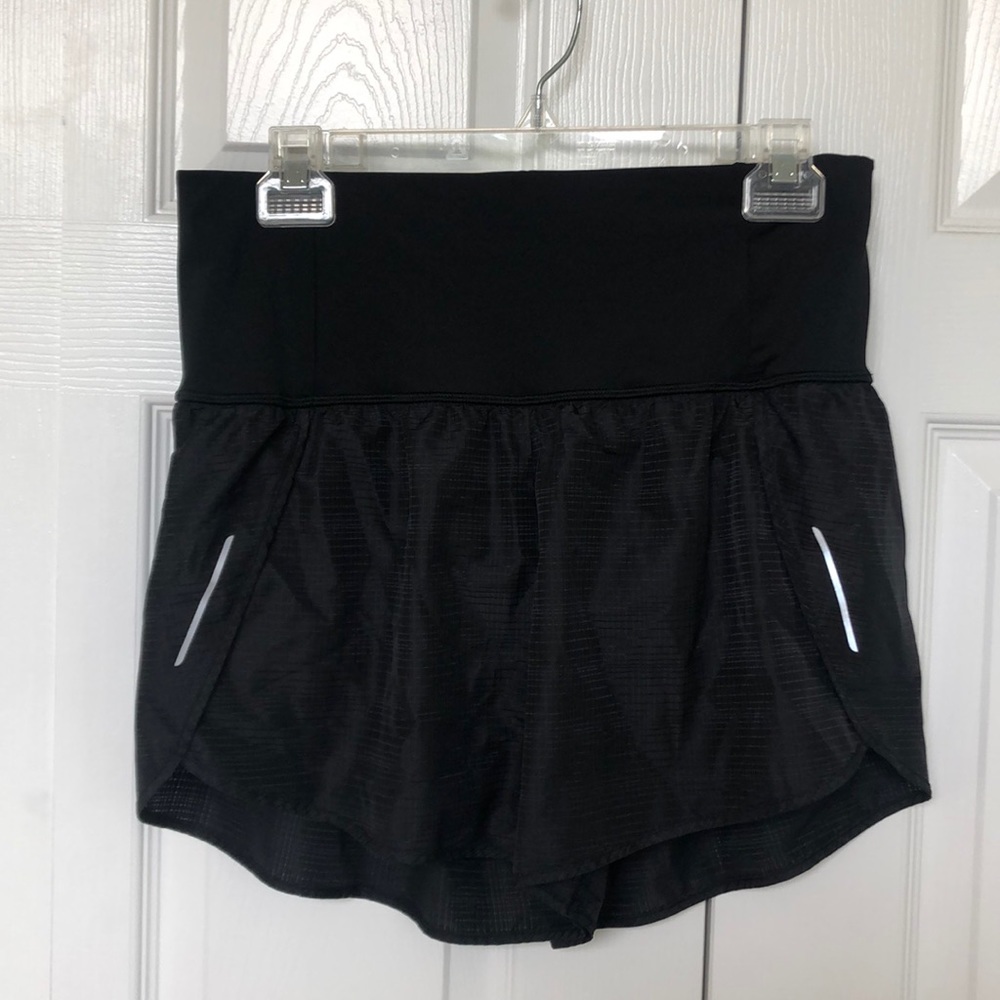 Black Athletic Shorts Hi-Rise